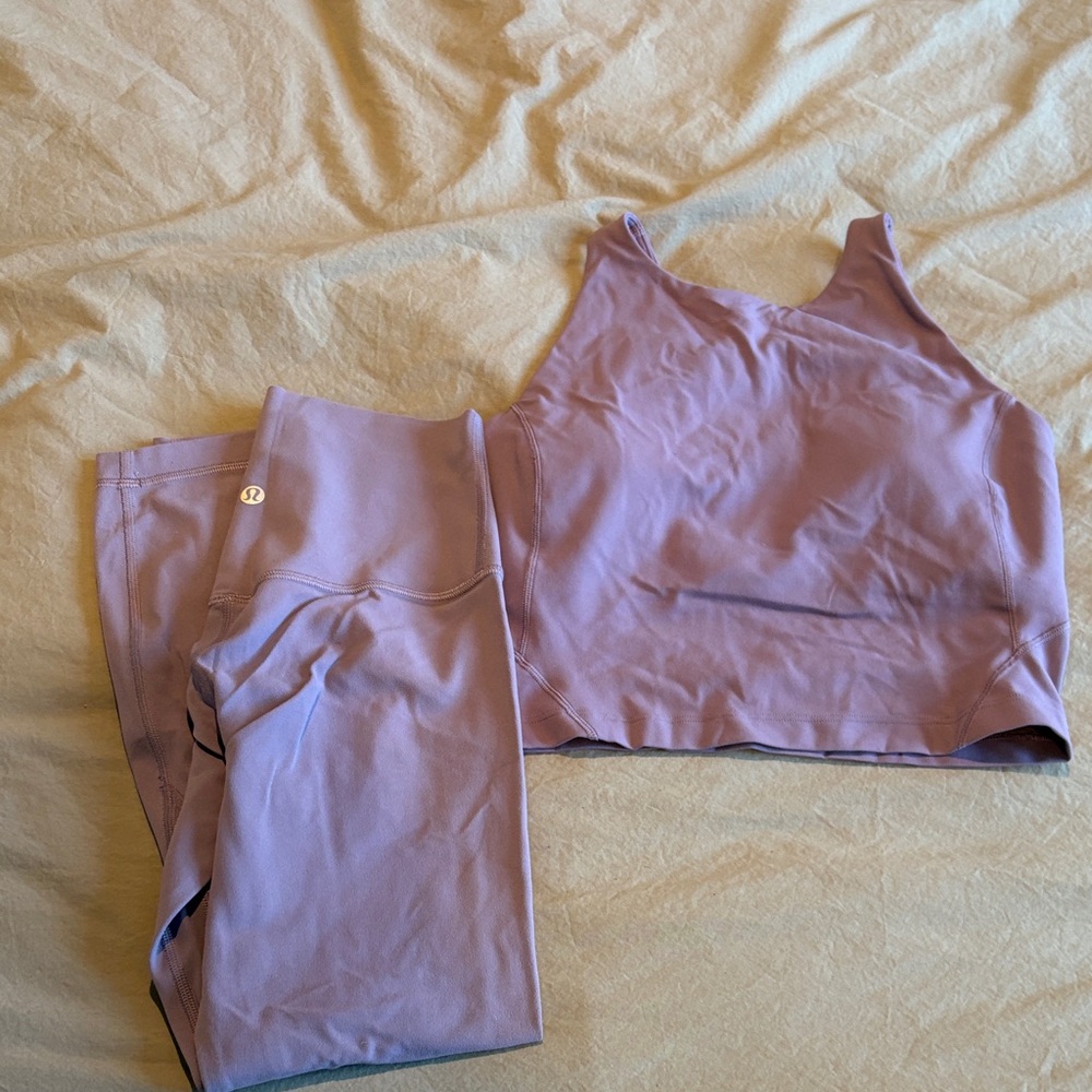 lululemon purple workout bra and leggings set